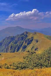 周末1日北灵山徒步 高山草甸 白桦林 秋染北灵山10公里徒步